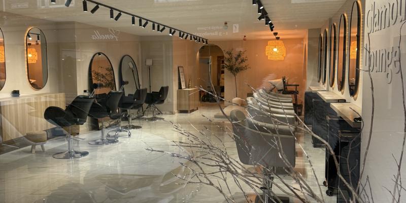 The Glamour Lounge